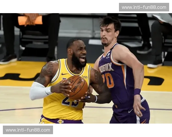 绝境求生还是横扫晋级?湖人vs掘金G4生死战,全网高潮点燃在即! 绝境求生还是横扫晋级?湖人vs掘金G4生死战,全网高潮点燃在即!